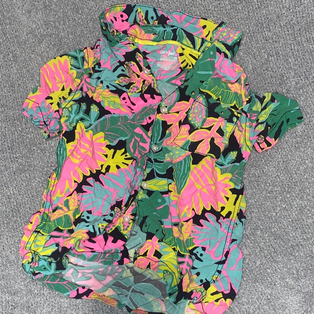 Cat & Jack Tropical Leaf Button-Down Shirt in Black, Pink, Yellow & Green